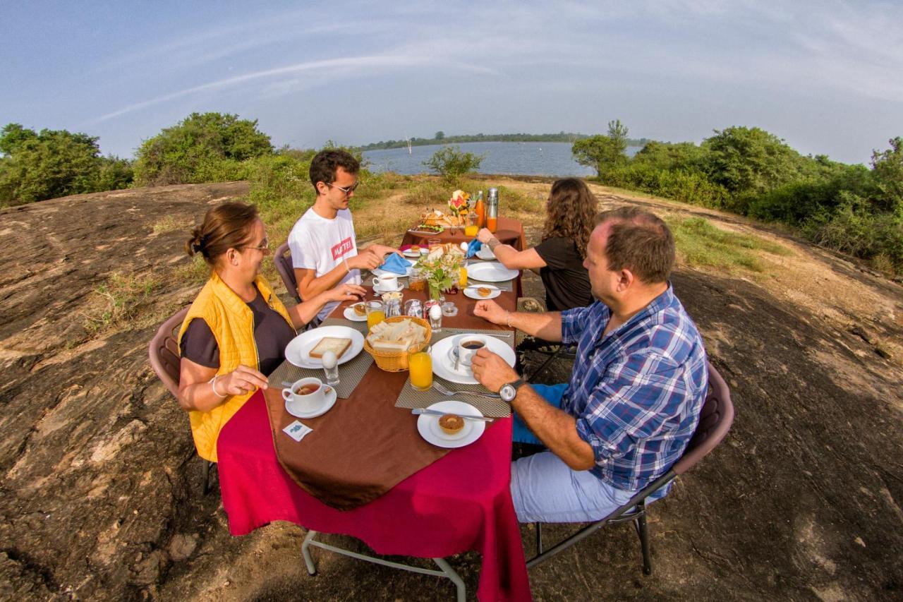 Athgira River Camping - Udawalawe Εξωτερικό φωτογραφία